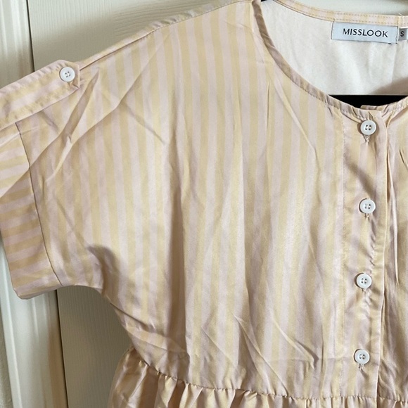 Miss Look wide-leg jumpsuit in a light pale yellow and beige, color size small - Picture 5 of 12